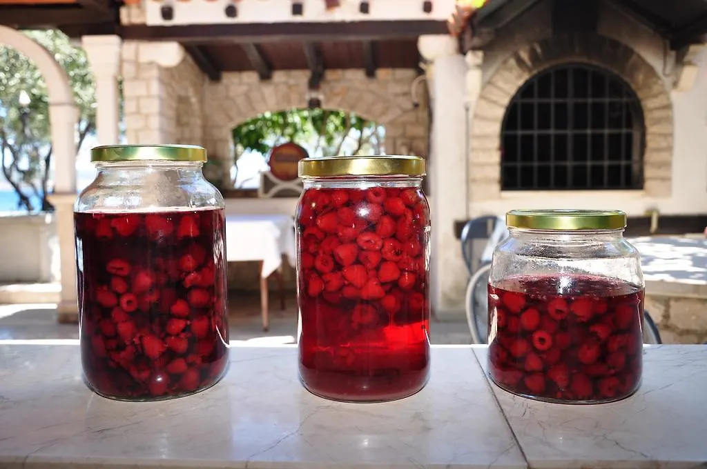 Villa Segetski Dvori Donji Seget Pensionat